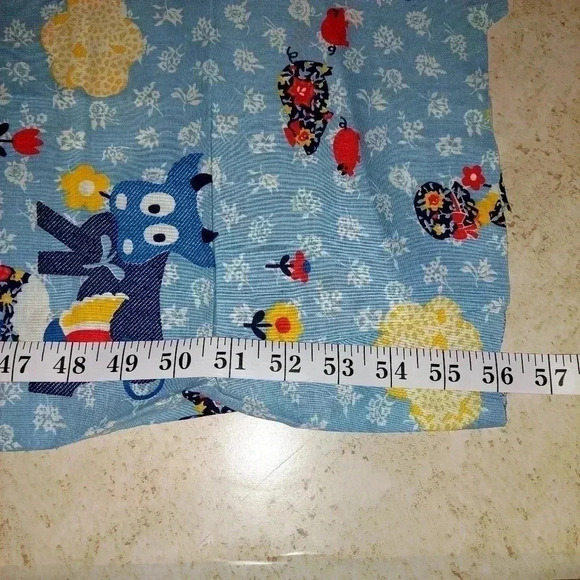 Blue Floral Print With Cows Fabric 44x56 Inches - Picture 4 of 4